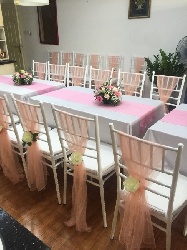 Thuê bàn ghế đám cưới
