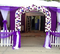 Cho thuê cổng hoa cưới